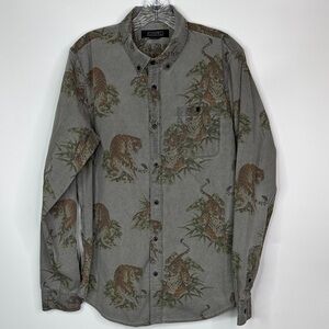 Ezekiel Tiger Long Sleeve Button Up Shirt Size Medium